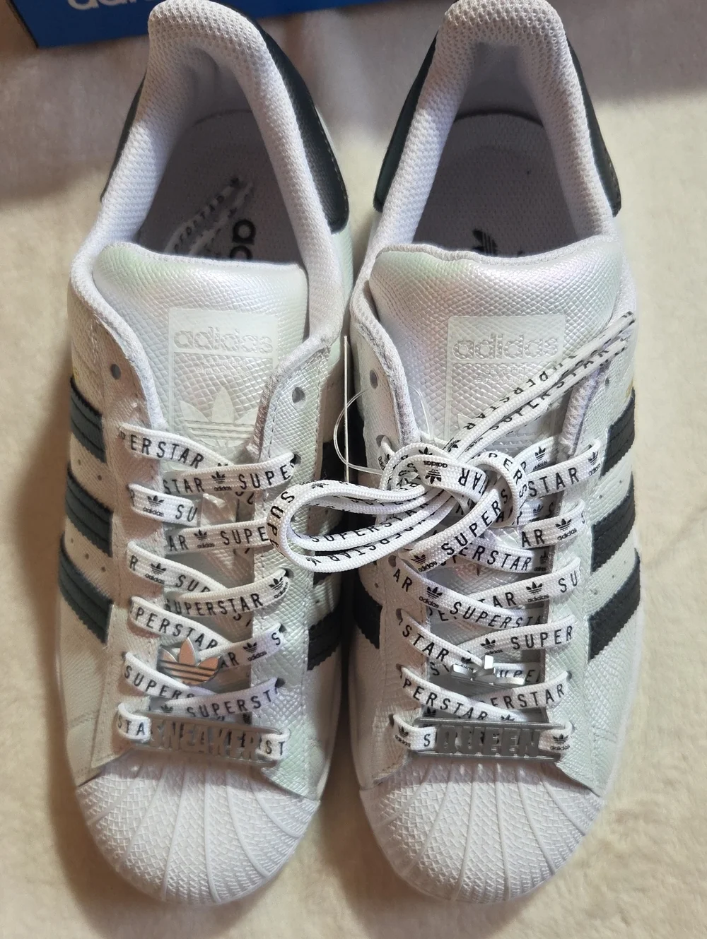 NWT Adidas Women’s Superstar Sneaker Queen Purple Iridescent Women’s Size 8